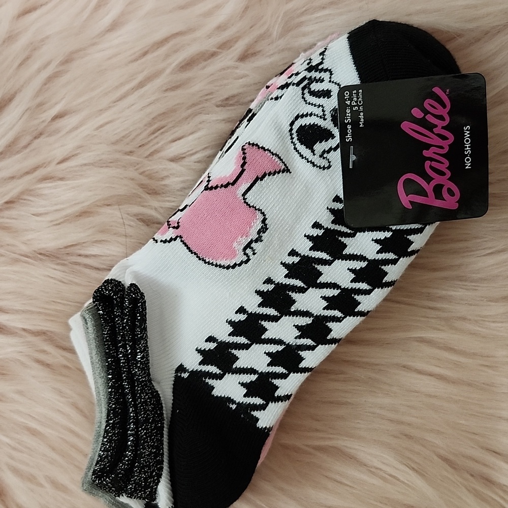 Brand New BARBIE LADIES NO-SHOW SOCKS-5CT